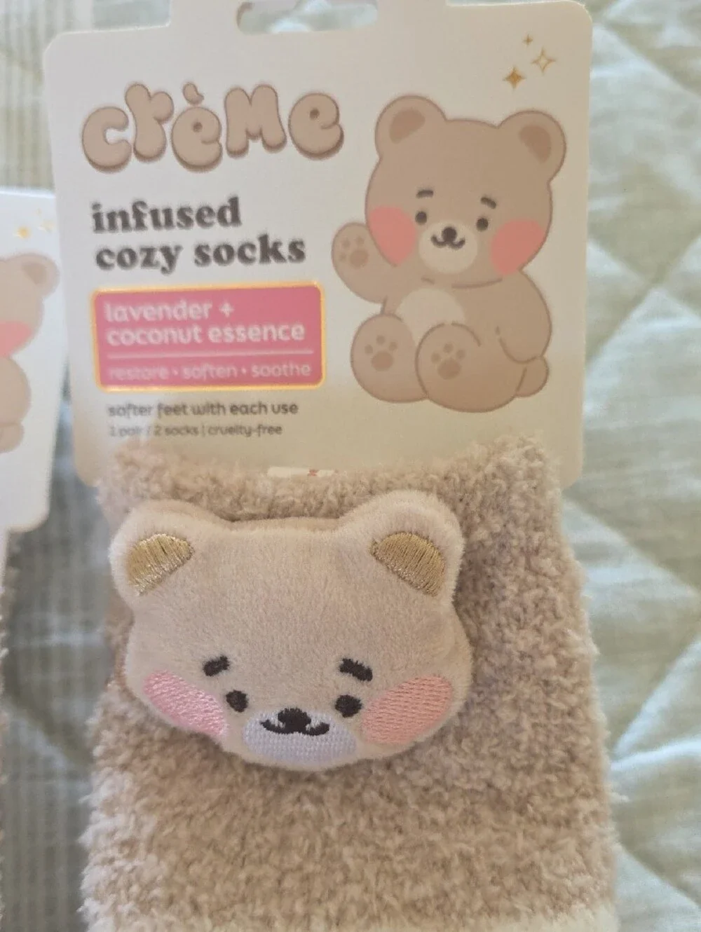 Crème Infused Cozy Bear Striped Socks - Cream & Tan